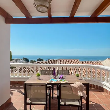 Apartamento La Casa Croft Nerja